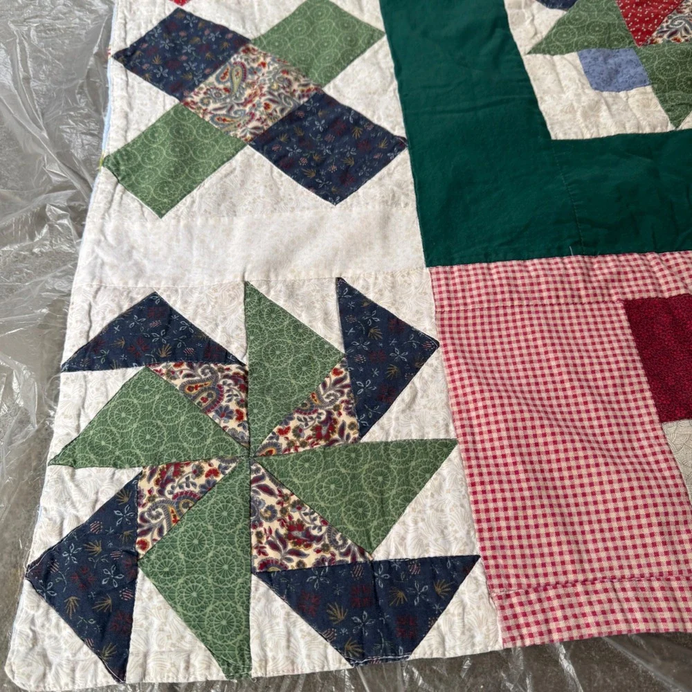 Vintage Handmade Patchwork Star Quilt 66x66 Green Red Blue Cottagecore cabin